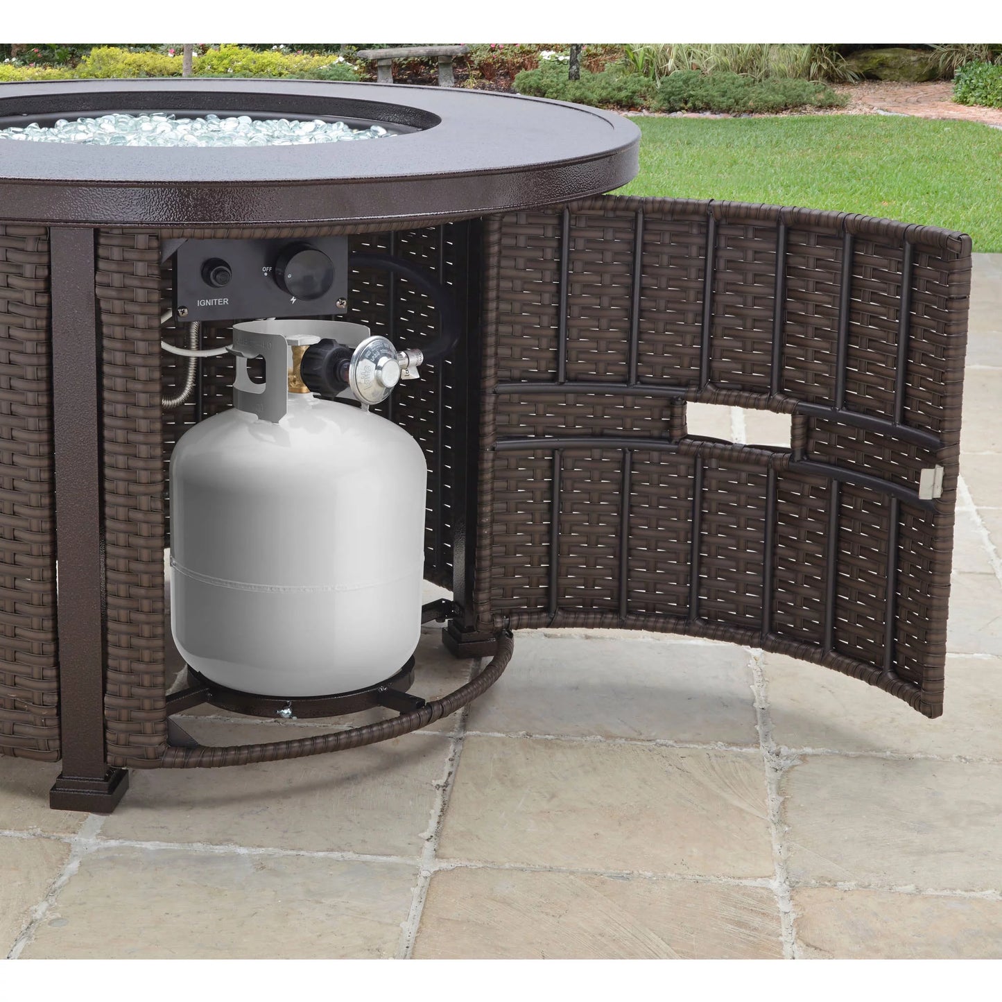 Colebrooke 37" round 50,000 BTU Propane Gas Fire Pit Table with Glass Beads, Metal Lid and Protective Cover - Design By Technique